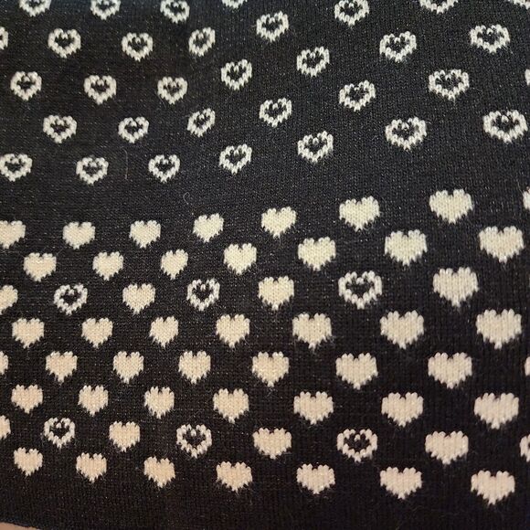 Rebecca Minkoff Heart Shawl Scarf Reversable Black & White New with Tags - Picture 10 of 10